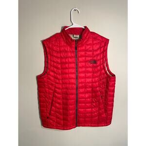 The North Face Thermoball Puffer Vest Quilted Full Zip Men’s Size Medium Red